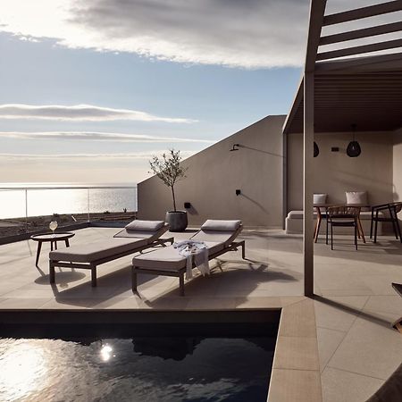 Yoma Cove Suites Volímesz Kültér fotó