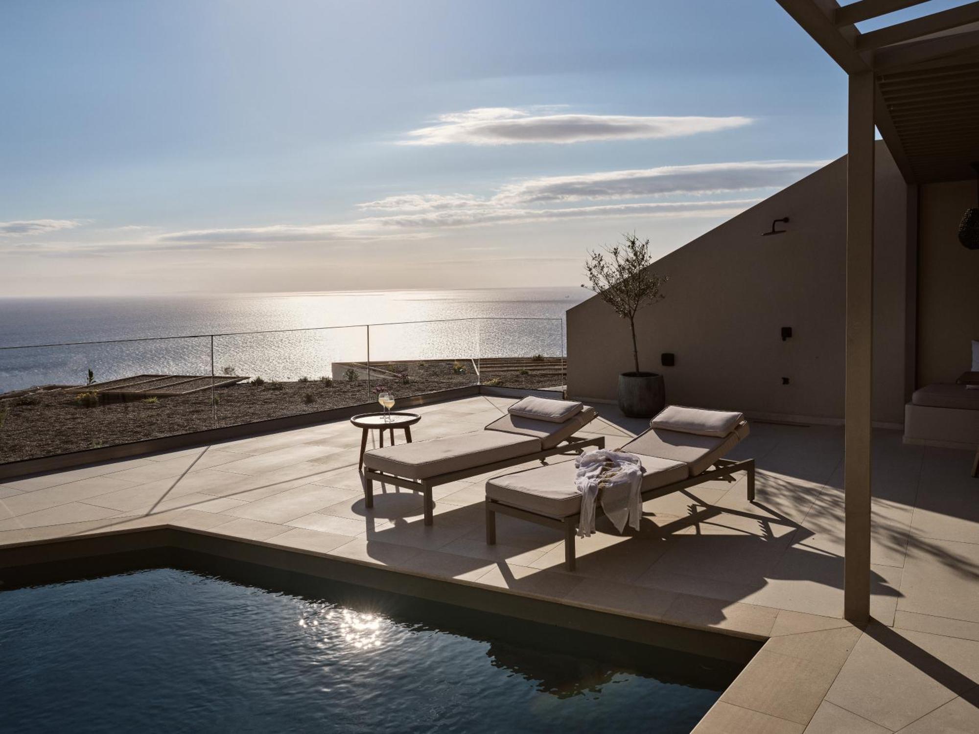 Yoma Cove Suites Volímesz Kültér fotó